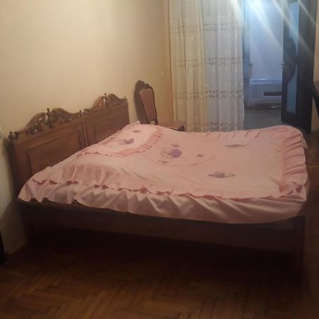 דירות באטומי Madona'S House מראה חיצוני תמונה