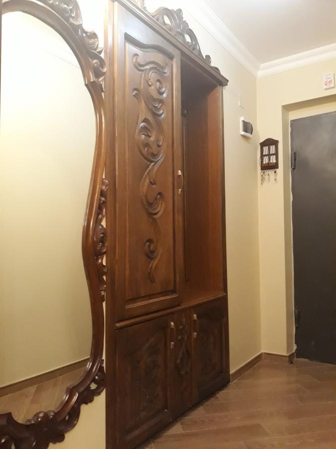דירות באטומי Madona'S House מראה חיצוני תמונה