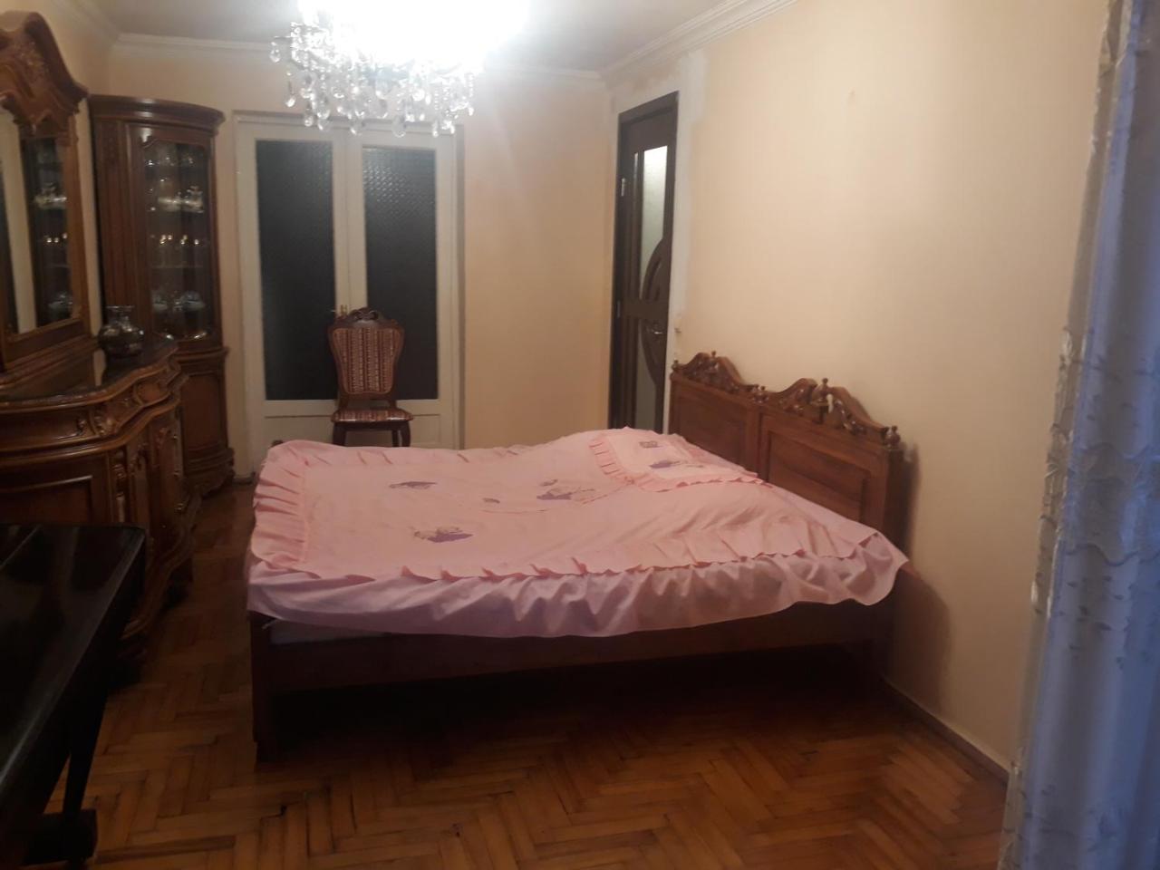 דירות באטומי Madona'S House מראה חיצוני תמונה