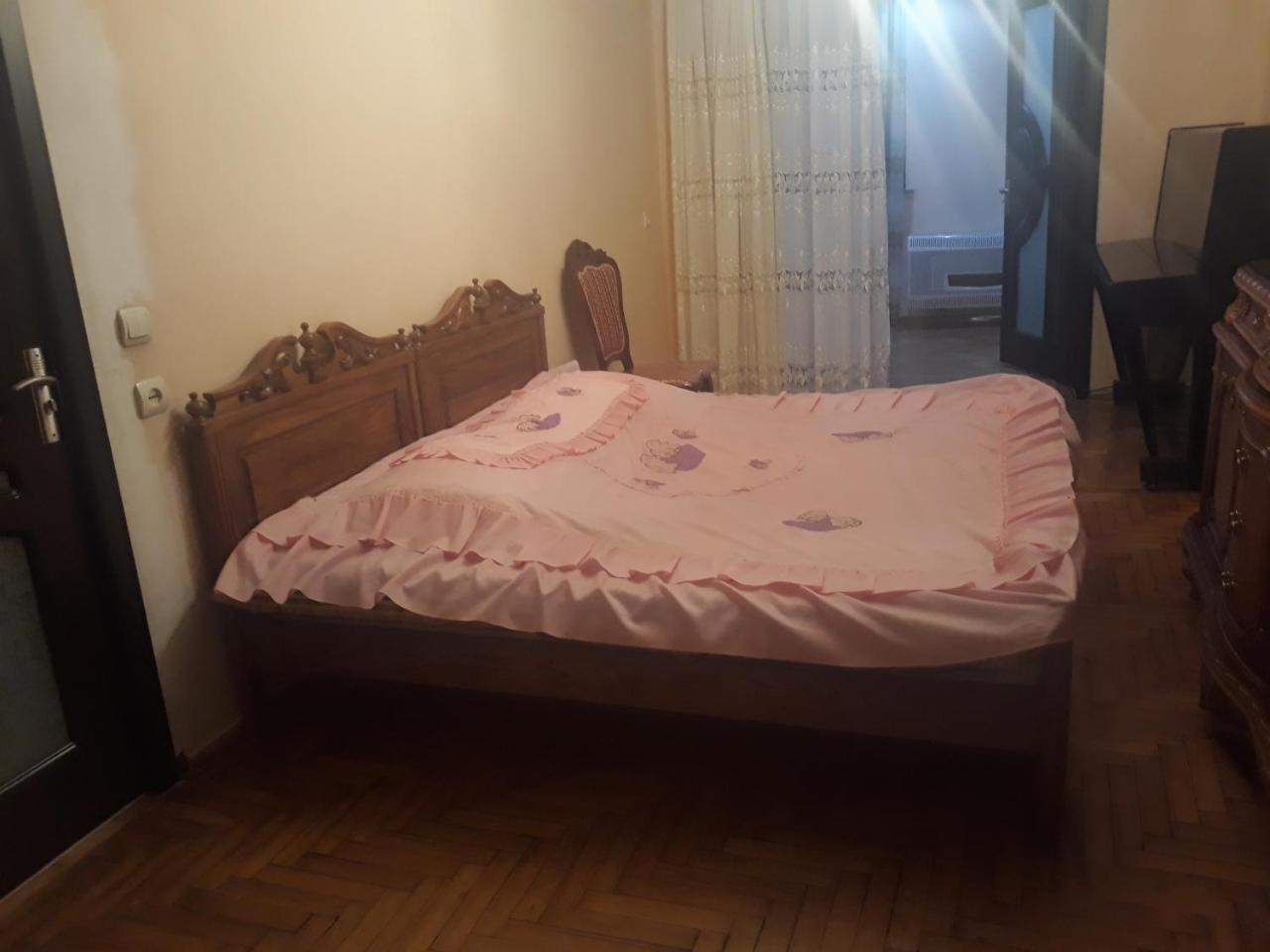 דירות באטומי Madona'S House מראה חיצוני תמונה
